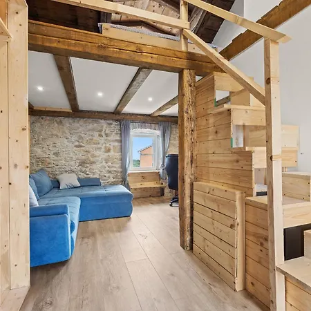 Wood Sunshine Holiday